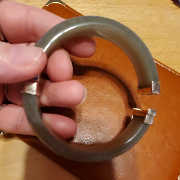 Silpada Hinged Bangle - Picture 5 of 6